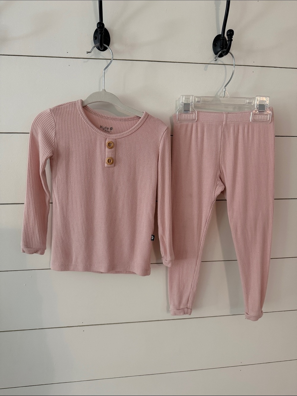 Kyte Baby Ribbed Two Piece Set